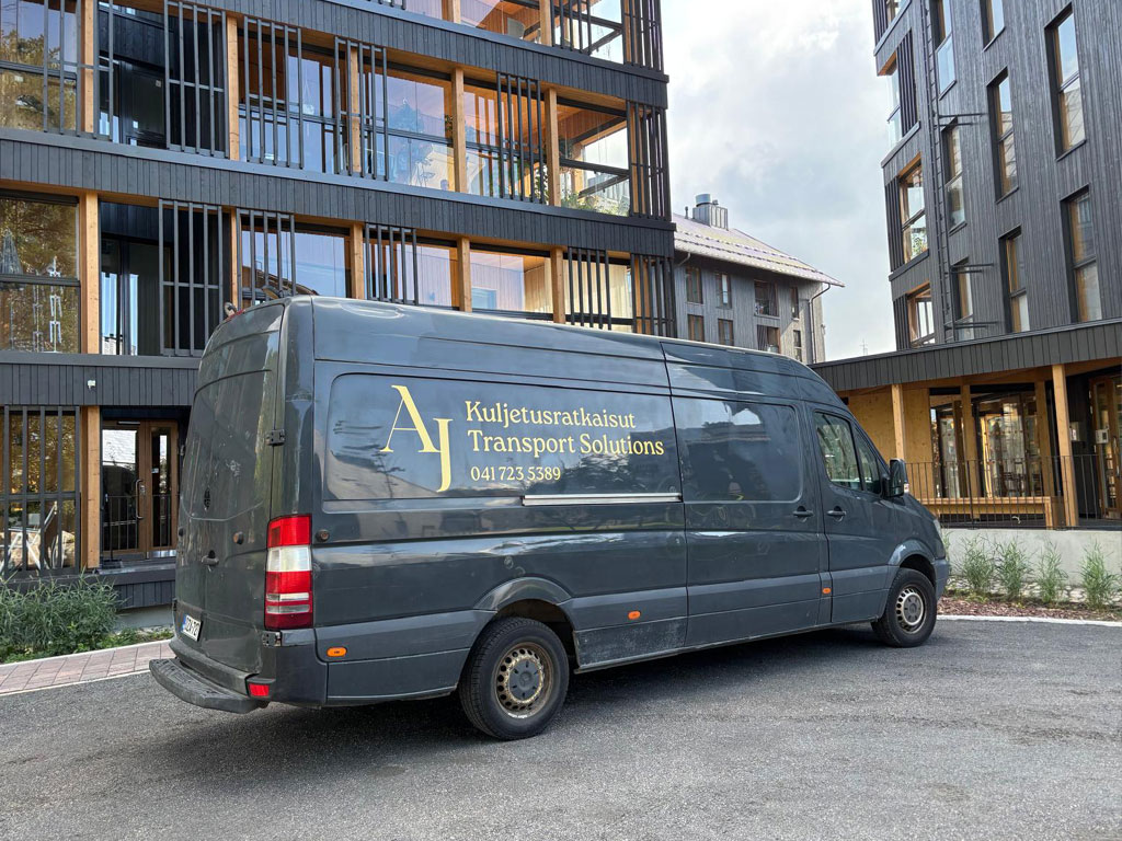 Pakettiauto